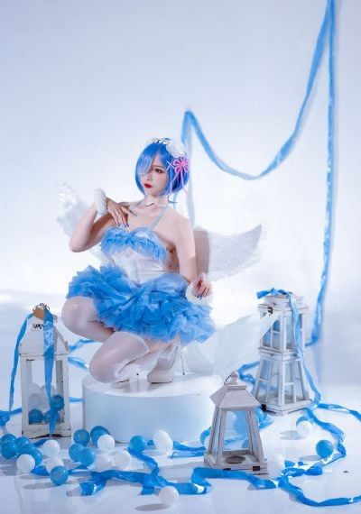 凌翔茜