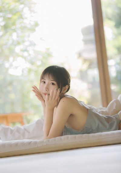 精品美女久久久久久免费