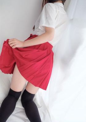 《笼中鸟》俄剧