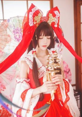杨思梅敏金